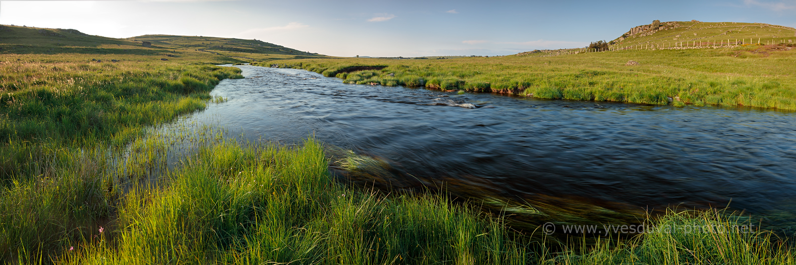 Aubrac-Riviere Aubrac-Riviere