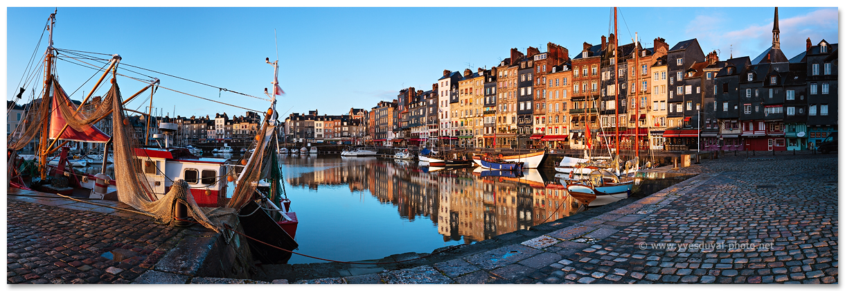 Le port de Honfleur (Calvados, Normandie, France) - Photo panoramique du littoral - Yves Duval