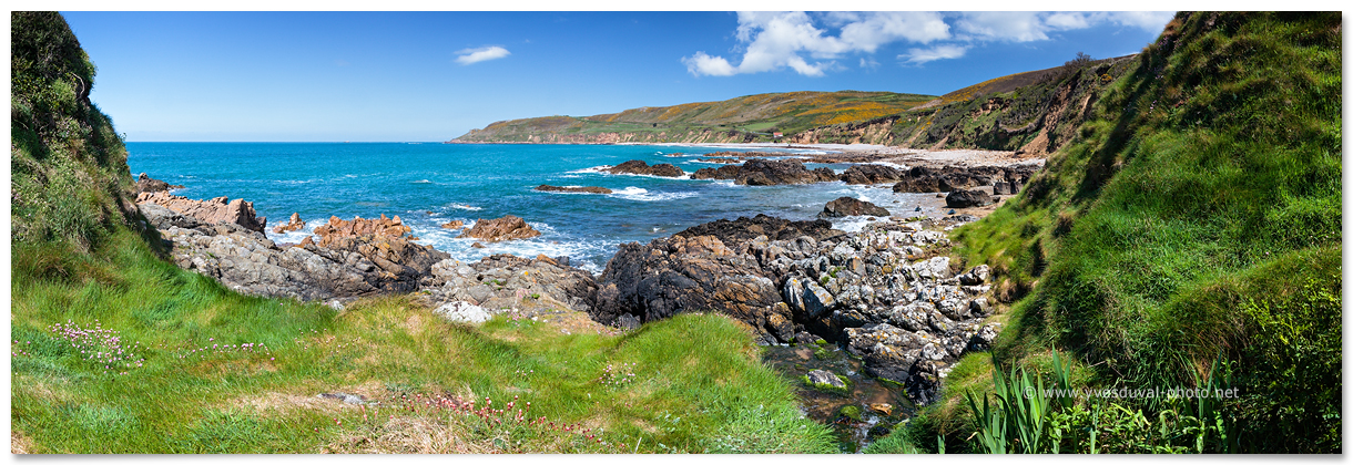 Le cap de la Hague (Manche, Normandie, France) - Photo panoramique du littoral - Yves Duval
