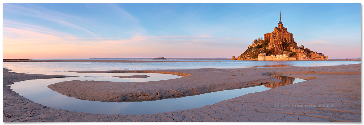 La baie du Mont Saint-Michel (Manche, Normandie, France) - Photo panoramique du littoral - Yves Duval