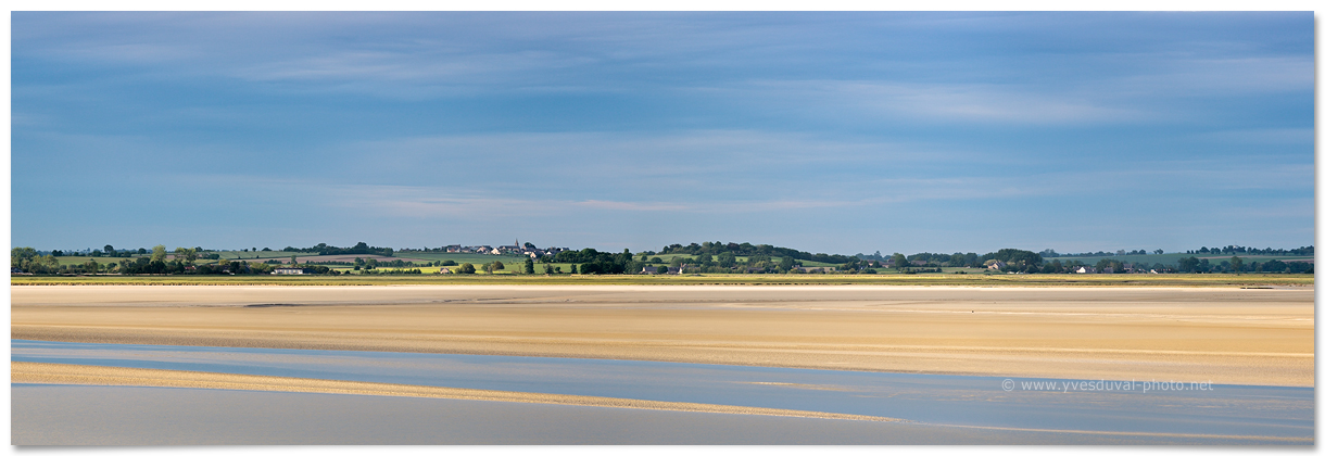 La baie du Mont Saint-Michel (Manche, Normandie, France) - Photo panoramique du littoral - Yves Duval