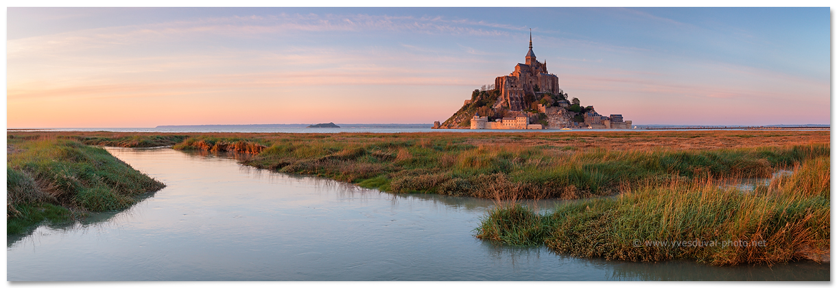 La baie du Mont Saint-Michel (Manche, Normandie, France) - Photo panoramique du littoral - Yves Duval