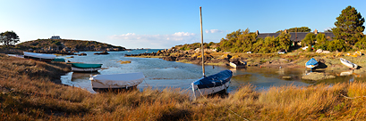 Bâteaux à l'échouage (Iles Chausey, Manche, Normandie)