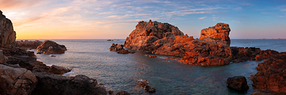 La presqu'île de Plougrescant, Le château (Côtes d'Armor, Bretagne)