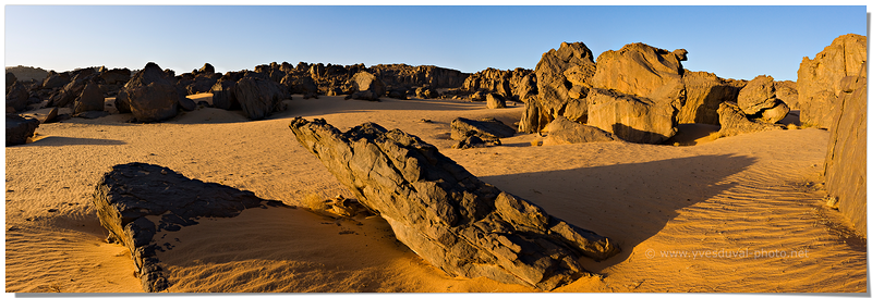 Le chaos rocheux de Tin Batoulet (Erg Tihodaine, Algérie)