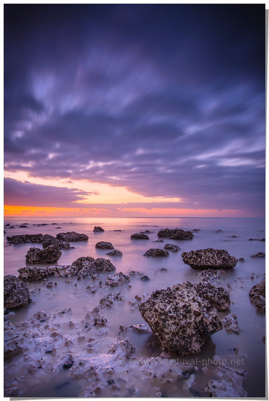 La nuit tombe sur la plage d'Ault (Somme, Hauts-de-France)