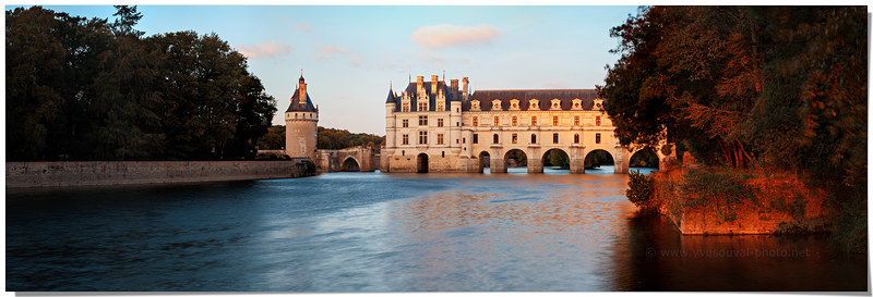 Soleil couchant sur le chateau de Chenonceau (Indre et Loire, Centre)